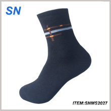 Importieren Sie 2015 Hight Qualität Custom Cotton Man Socken